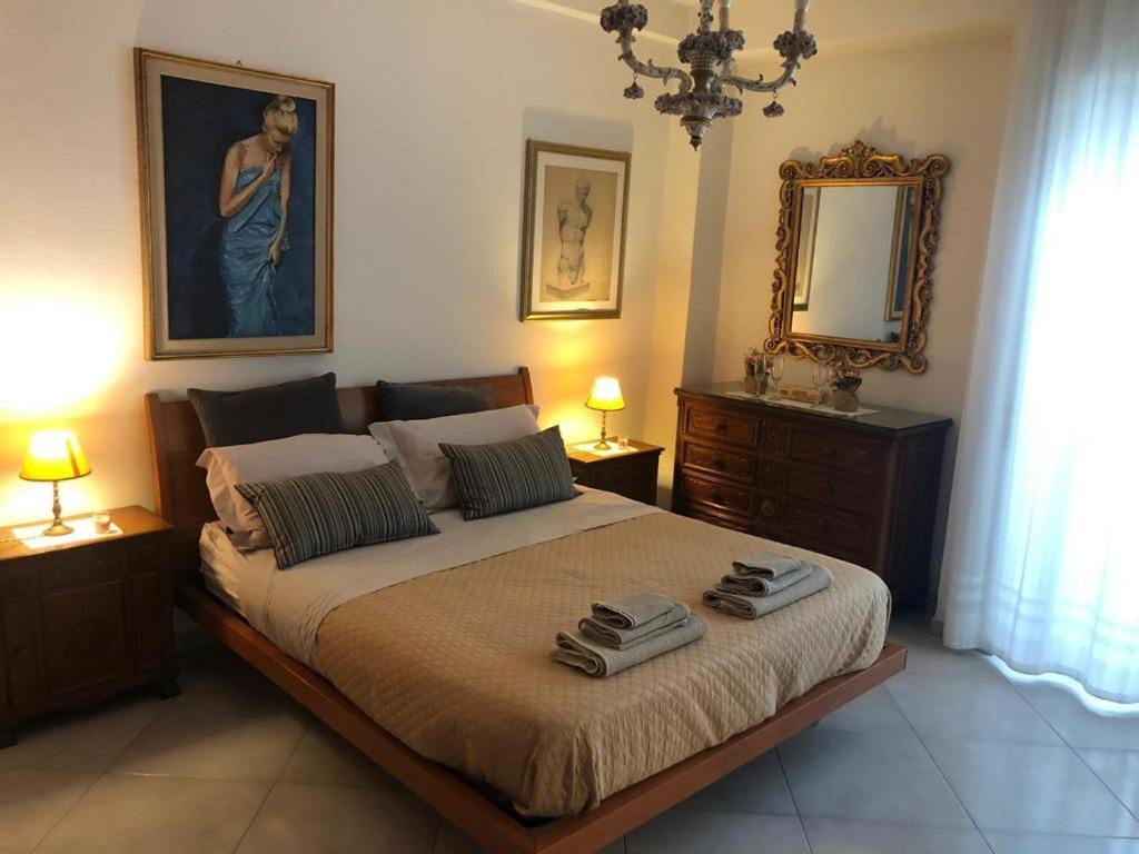 Appartamento Super Elegante Centro Con Posto Auto E Wifi Veloce